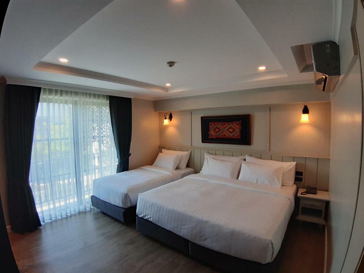 Rimwiang Hotel Чиангмай Екстериор снимка