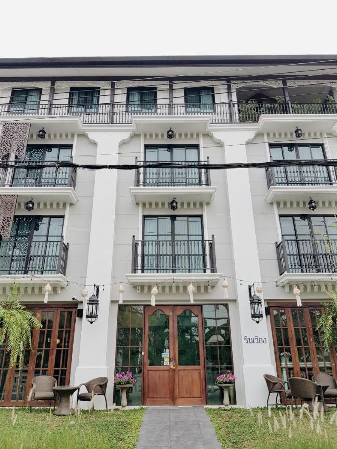 Rimwiang Hotel Чиангмай Екстериор снимка